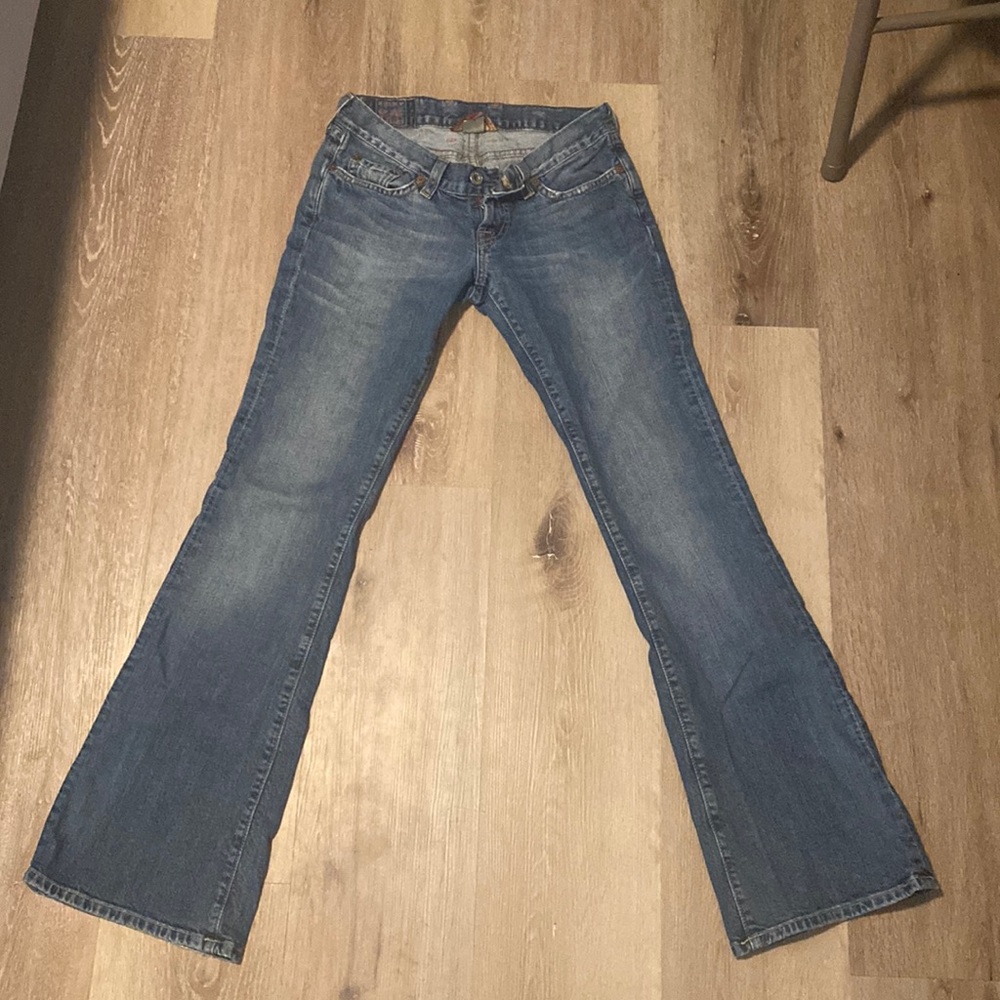 Low rise bootcut lucky brand jeans